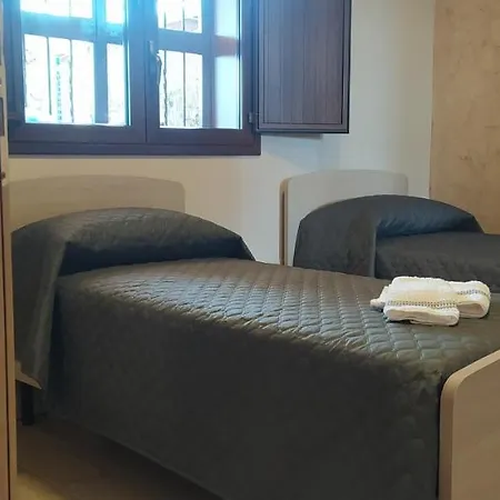 Etna Rosso B&B Holiday House Belpasso